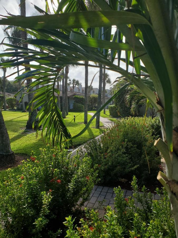 Ocean Side Resort - Updated Villa هليسبورو بيتش المظهر الخارجي الصورة